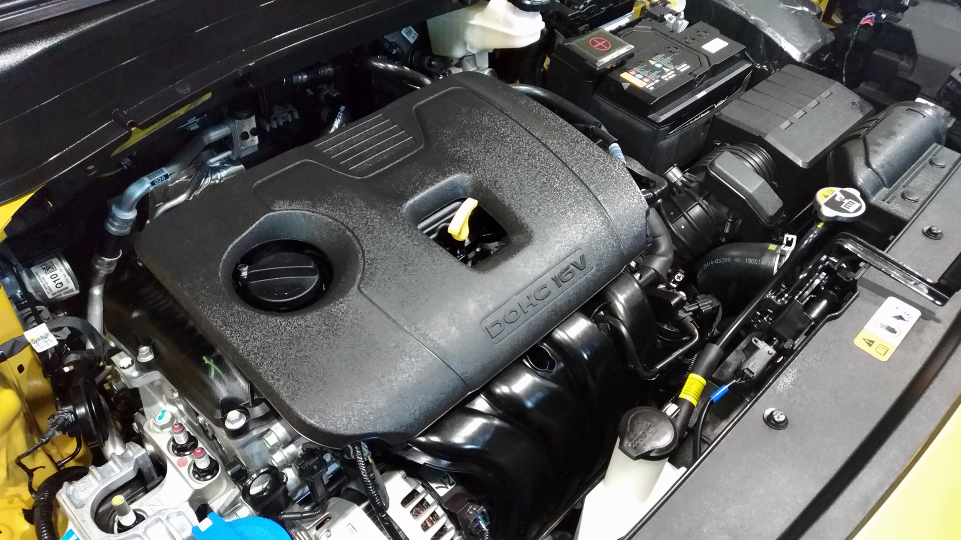 2020_kia_seltos_sx_-_engine_ejbj