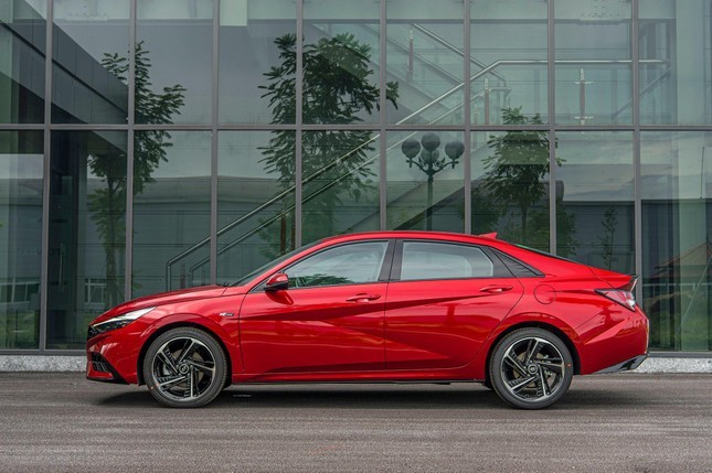 All-new-elantra-n-line-9-822-252-1676330824150-16763308246351445214971
